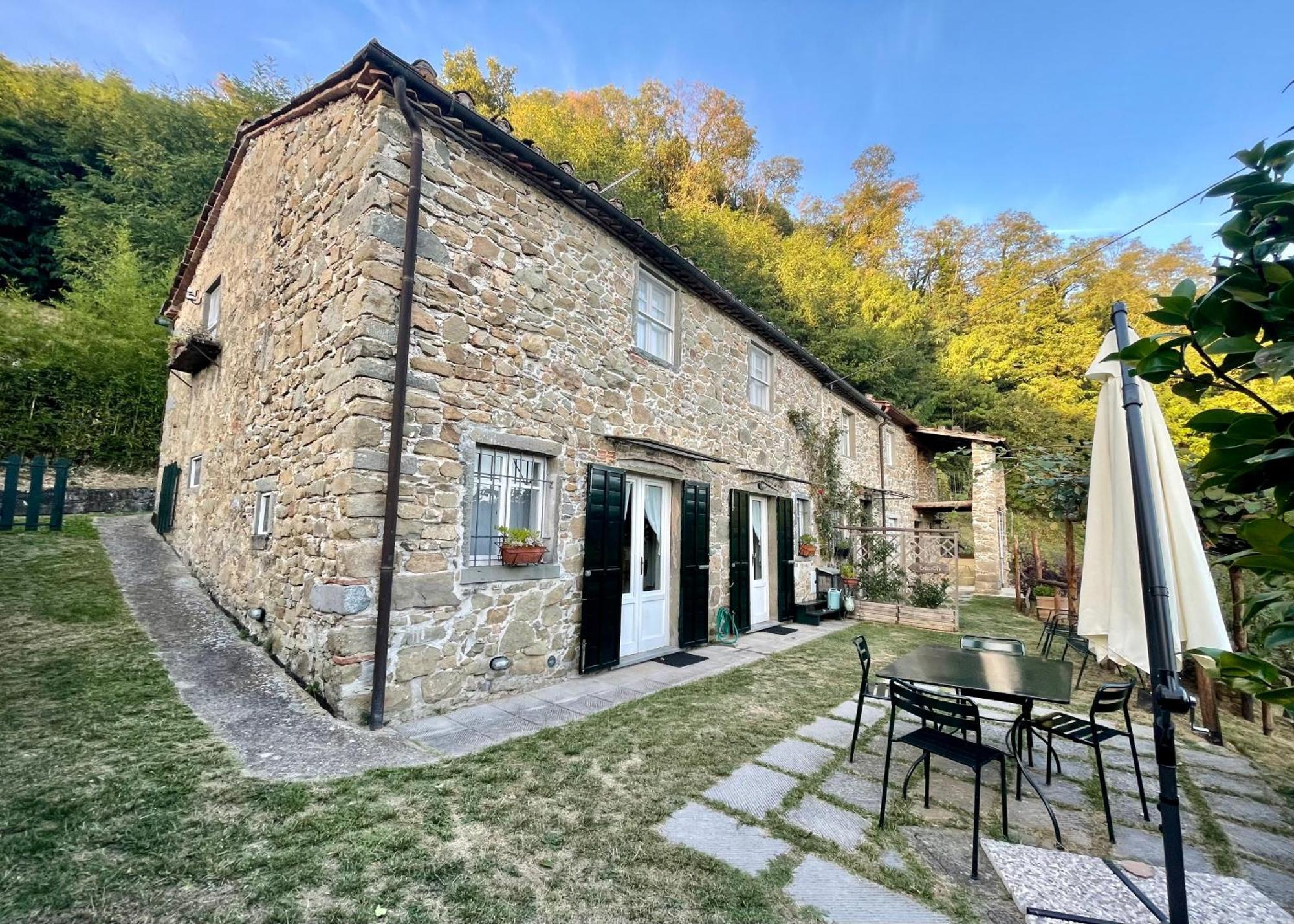 Willa La Casa In Valli 35 Bagni di Lucca Zewnętrze zdjęcie