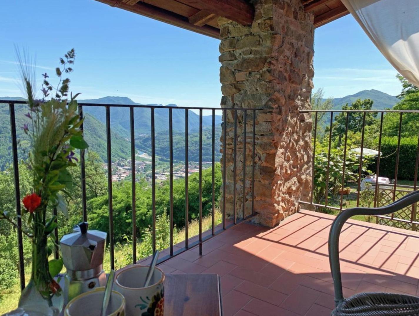 Willa La Casa In Valli 35 Bagni di Lucca Zewnętrze zdjęcie
